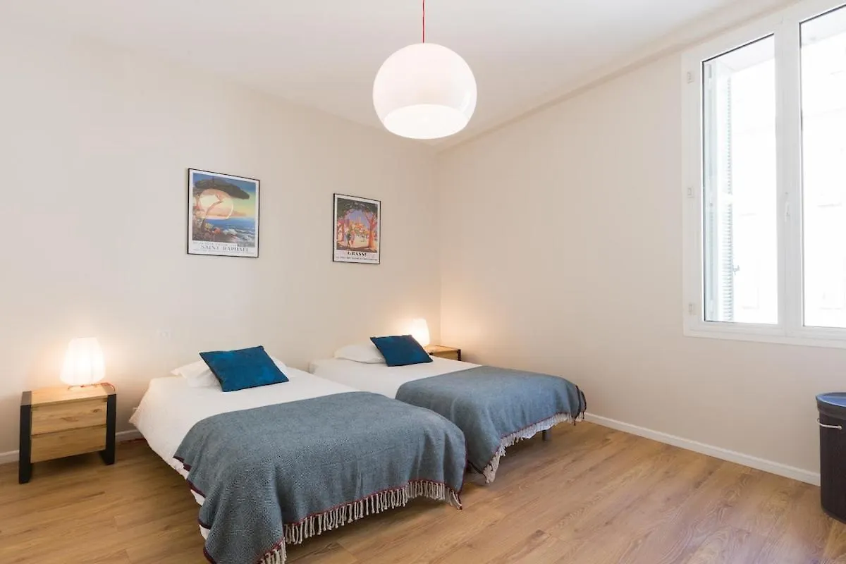 קאן Fully Ac, Port-View, 2 Min Beach And Palais 0*,  צרפת